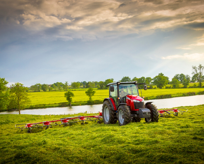 Трактор Massey Ferguson MF 5711 MF-5711-110HP фото